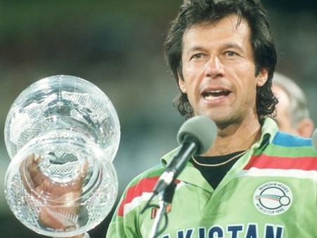 വിരമിച്ചു, തിരിച്ചുവന്ന് രാജ്യത്തിന് ലോകകപ്പ് നേടിക്കൊടുത്തു: ഇമ്രാന്‍ഖാന്‍-ക്രിക്കറ്റ്, രാഷ്ട്രീയം