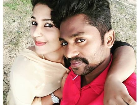 അതെ... ഞാൻ കൂലിപ്പണിക്കാരന്റെ ഭാര്യയാണ്... വൈറലായി പെൺകുട്ടിയുടെ കുറിപ്പ്....