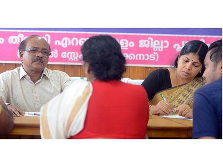 വടയമ്പാടി ഭജന മഠം പട്ടയത്തിന്റെ സാധുത പരിശോധിക്കും; പട്ടികജാതി വര്‍ഗ കമ്മീഷന്‍