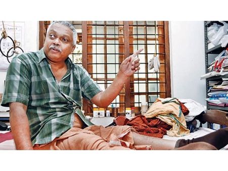 അഭിമന്യുവിന്റെ ഓര്‍മകള്‍ക്ക് നടുവില്‍ ജീവിക്കുന്ന രക്തസാക്ഷി