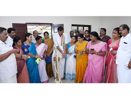 സ്വന്തം കെട്ടിടത്തില്‍ ചോറ്റാനിക്കര ഹോമിയോ ഡിസ്‌പെന്‍സറി പ്രവര്‍ത്തനമാരംഭിച്ചു