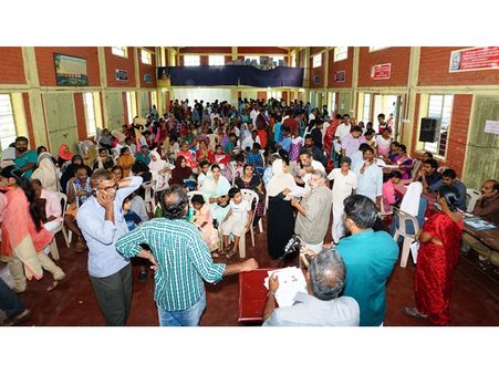 പച്ചപ്പ് പദ്ധതി: ഭിന്നശേഷിക്കാര്‍ക്കും കിടപ്പുരോഗികള്‍ക്കും മെഡിക്കല്‍ ബോര്‍ഡ് സിറ്റിംഗ്; 165 പേര്‍ക്ക് സര്‍ട്ടിഫിക്കറ്റ് നല്‍കി