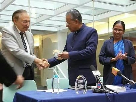 നിപ്പ പ്രതിരോധം; കേരളത്തിന് ലോകത്തിന്‍റെ അംഗീകാരം, അമേരിക്കയില്‍ മുഖ്യമന്ത്രിക്ക് ആദരം