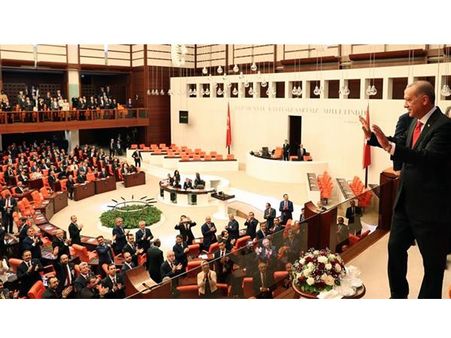 തുര്‍ക്കി: 600 പാര്‍ലമെന്റംഗങ്ങള്‍ സത്യപ്രതിജ്ഞ ചെയ്തു: പ്രധാനമന്ത്രി യില്‍ദിരിം പുതിയ സ്പീക്കര്‍