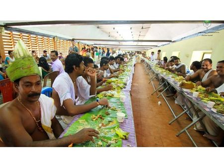 ആറന്മുളയിലെ ആർപ്പോ വിളിക്ക് ഇനി എട്ട് നാൾ; ആറന്‍മുള വള്ളസദ്യയുടെ നിറവിലേക്ക്...