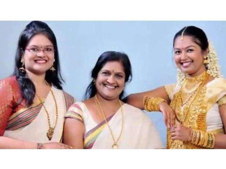 സിനിമയെ വെല്ലും സീരിയല്‍ നടിയുടെ കള്ളനോട്ടടി; ബന്ധം സിനിമയിലേക്കും കൂടി? പ്രമുഖര്‍...