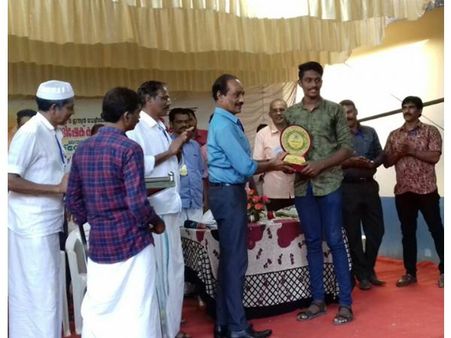 ഇന്ത്യന്‍ വോളിബോള്‍ ടീം അംഗമായ അഭിഷേക് കരിപ്പള്ളിക്ക് മുയിപ്രയില്‍ പൗരസ്വീകരണം