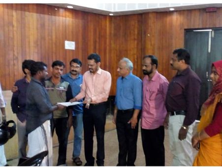 സര്‍ക്കാര്‍ വാക്ക് പാലിച്ചു; പ്രളയത്തില്‍ നഷ്ടമായ രേഖകള്‍ ലഭ്യമാക്കി അദാലത്ത്