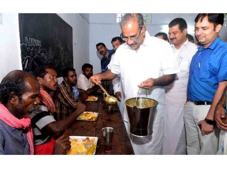 മഴദുരിതം അതിജീവിച്ച് മലയോര മേഖല: മലപ്പുറത്തെ ജനജീവിതം സാധാരണനിലയിലേക്ക്