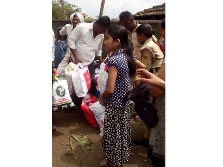 കാലവര്‍ഷക്കെടുതി: ക്ലീന്‍ പാലക്കാട് പദ്ധതിയിലേക്ക് സംഭാവന ചെയ്യാം, വീടുകള്‍ വാസയോഗ്യമാക്കാന്‍!