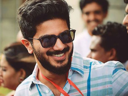 ദുൽഖർ സൽമാനെ കാണാൻ വൻ തിരക്ക്.. ഉന്തും തള്ളും.. തിരക്കിൽ കുഴഞ്ഞ് വീണ് ഒരു മരണം!