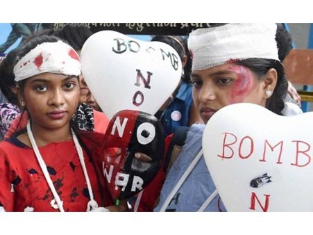 ഇന്ന് ഹിരോഷിമ ദിനം: 1945ലെ കറുത്ത ദിനങ്ങളുടെ ഓര്‍മ്മയില്‍ ലോകം, ജപ്പാനെ വിഴുങ്ങിയ ദുരന്തം!!