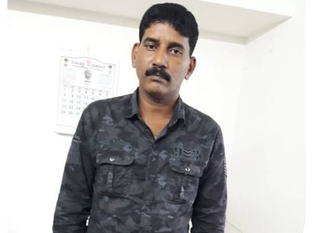 ബൈക്കിൽ അനധികൃത മദ്യവിൽപ്പന: ജാമ്യത്തിൽ ഇറങ്ങിയ ആൾ വീണ്ടും അറസ്റ്റിൽ, സംഭവം പാലക്കാട്!