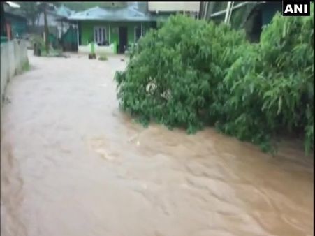 മഴക്കെടുതി: തൃശൂരില്‍ 35 കോടിയുടെ കൃഷിനാശം, നാശനഷ്ടം 812.82 ഹെക്ടര്‍ കൃഷിയിടങ്ങളില്‍!!