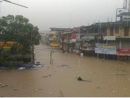 പെരുമഴക്കാലത്തെ കരുതലോടെ നേരിടാം: നാം എന്താണ് ചെയ്യേണ്ടത് ? മുരളി തുമ്മാരുകുടി എഴുതുന്നു