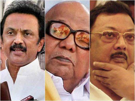 കരുണാനിധിയുടെ പിന്‍ഗാമി? കൈയ്യിലൊതുക്കി സ്റ്റാലിന്‍, വിട്ടുകൊടുക്കാതെ അഴഗിരി!! സംസ്‌കാരത്തിന് മുമ്പ്