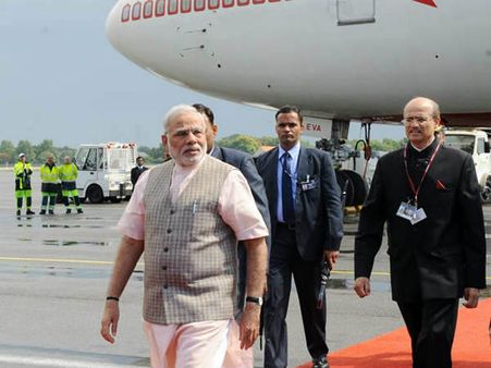 ആഡംബര വാച്ച് മുതൽ ടീ സെറ്റ് വരെ; പ്രധാനമന്ത്രിയുടെ വിദേശ യാത്രകളെ വിമർശിക്കുന്നവർ ഇത് കൂടി അറിയുക...