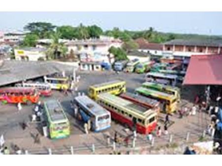 ഓണം, റംസാൻ തിരക്ക്, ഗതാഗതകുരുക്ക് ചർച്ച ചെയ്യാൻ പ്രത്യേക യോഗം വിളിക്കും;പാര്‍ക്കിംഗ് സംവിധാനത്തെക്കുറിച്ചും ആലോചിക്കാന്‍ പ്രത്യേക യോഗം