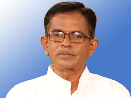 അവധി ദിവസം കോടതിയില്‍ പോയ ടിജിക്ക് പരിഹാസം... മണ്ടനായ ബൗദ്ധിക് പ്രമുഖെന്ന് ട്രോള്‍!!