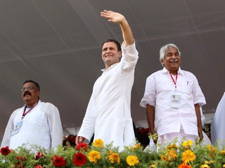 ഉമ്മന്‍ചാണ്ടി തന്ത്രങ്ങള്‍ മെനയുന്നു; ആന്ധ്ര പിടിക്കാനുറച്ച് തുറപ്പ് ചീട്ടുമായി രാഹുലെത്തി