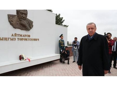 യുഎസ് പെരുമാറുന്നത് ഭ്രാന്തന്‍ ചെന്നായയെപ്പോലെയെന്ന് ഉര്‍ദുഗാന്‍: യുഎസ് ഡോളറിന് തിരിച്ചടി!