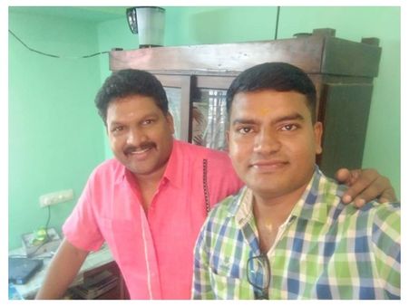 ഇതുവരെ കേൾക്കാത്തൊരു പ്രളയ കഥ സൊല്ലട്ടുമാ; ചുമടെടുത്തതിന് കല്യാണം മുടങ്ങിയ പട്ടാളക്കാരന്റെ കഥ..