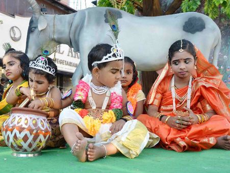 ഇന്ന് ശ്രീകൃഷ്ണ ജയന്തി; ആഘോഷങ്ങളും ശോഭായാത്രയും ഒഴിവാക്കി ബാലഗോകുലം
