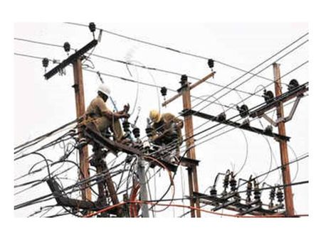 എറണാകുളത്ത് മിഷന്‍ റീകണക്ട് പൂര്‍ത്തിയായി: വെളിച്ചമെത്തിച്ചത് നാല് ലക്ഷം വീടുകളില്‍