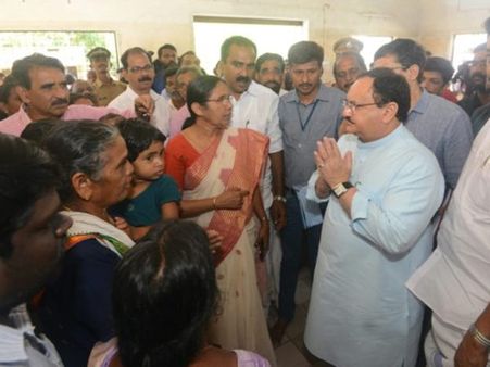 പ്രളയക്കെടുതി: ആരോഗ്യമേഖലയുടെ പുനര്‍നിര്‍മാണത്തിന് 325 കോടിയുടെ കേന്ദ്രസഹായം ആവശ്യപ്പെട്ടു