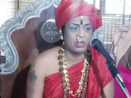 കടം ഒഴിയാന്‍ കണ്ട വഴി; ആള്‍ദൈവത്തിന് ഭാര്യയെ കാഴ്ചവച്ചു, പ്രോല്‍സാഹിപ്പിച്ച് ഭര്‍ത്താവ്!! കേസ്