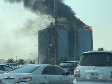 സൗദി പബ്ലിക് പ്രൊസിക്യൂഷന്‍ കെട്ടിടത്തില്‍ വന്‍ അഗ്നിബാധ: