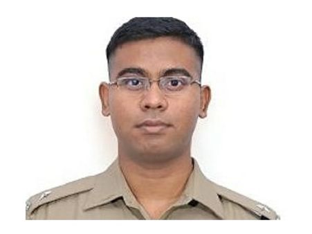 വിഷം കഴിച്ച് ചികിത്സയിലായിരുന്ന യുവ ഐപിഎസ് ഉദ്യോഗസ്ഥൻ മരിച്ചു; ആത്മഹത്യയ്ക്ക് വഴി തിരഞ്ഞത് ഗൂഗിളിൽ