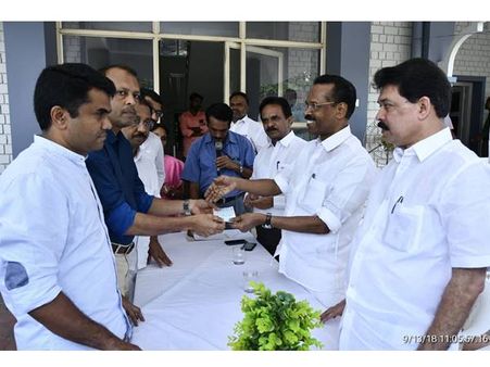 പ്രകൃതിക്ഷോഭവും തളര്‍ത്തിയില്ല: താമരശേരിയില്‍നിന്ന് പിരിഞ്ഞുകിട്ടിയത് 28.36 ലക്ഷം, താരമായി മലയോര ജനത