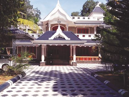 അടച്ചിട്ട വീട് കുത്തിത്തുറന്ന് മതിലകത്ത് വന്‍ കവര്‍ച്ച 145 പവന്‍ സ്വര്‍ണവും ഒരു ലക്ഷം രൂപയും മോഷണം പോയി