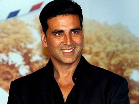 അക്ഷയ് കുമാറിന്റെ സെറ്റില്‍ വെച്ച് ഡാന്‍സര്‍ പീഡിപ്പിക്കപ്പെട്ടു, പരാതിയുമായി യുവതി