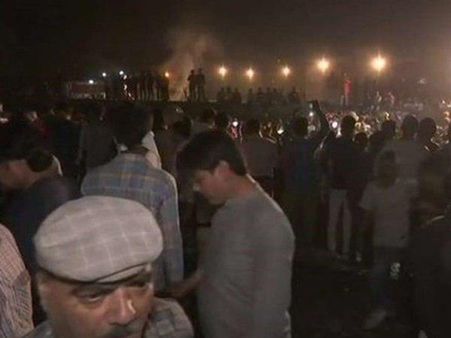 അമൃത്സർ ട്രെയിൻ അപകടം; 61 മരണം, വില്ലനായത് പടക്കം, ദുരന്തത്തെച്ചൊല്ലി രാഷ്ട്രീയ യുദ്ധവും, വീഡിയോ