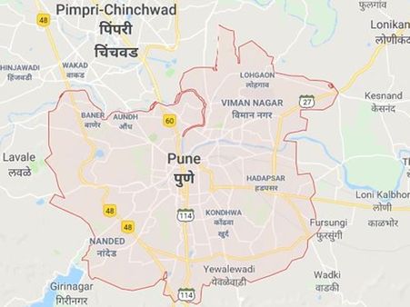 കൂറ്റൻ പരസ്യബോർഡ് റോഡിലേക്ക് പതിച്ചു; നാല് പേർ മരിച്ചു, 11 പേർക്ക് പരിക്ക്, നാടിനെ ഞെട്ടിച്ച അപകടം!