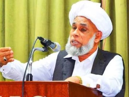 മുസ്‌ലിം സ്ത്രീകളുടെ പള്ളിപ്രവേശന കാര്യത്തിൽ രാഷ്ട്രീയ നേതാക്കള്‍ പ്രസ്താവന നടത്തുന്നത് ശരിയല്ല