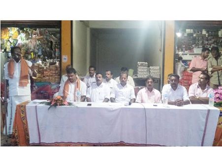 മണിയാശാന്റെ വാക്കും പഴയ ചാക്കും ഒരുപോലെ: ബി ജെ പി സംസ്ഥാന കമ്മറ്റി അംഗം ശ്രീനഗരി രാജന്‍!!!