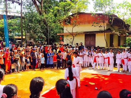 സ്‌കൂള്‍ ലൈബ്രറികളിലേക്ക് പുസ്തകങ്ങള്‍ ഇങ്ങനെയും ലഭിക്കാം; ഒന്നു നോക്കൂ എങ്ങനെയെന്ന്...