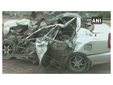 ഹരിയാനയിൽ കാറിനും ജീപ്പിനും മുകളിലൂടെ ട്രക്ക് പാഞ്ഞുകയറി, 13 മരണം, നിരവധിപേർക്ക് പരിക്ക്