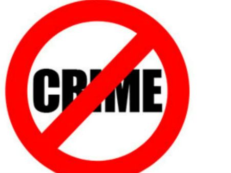 വീട്ടിൽ അതിക്രമിച്ചു കയറി വിദ്യാർത്ഥിക്ക് നേരെ ആക്രമണം: ബന്ധുവിനെ വെട്ടി പരിക്കേൽപ്പിച്ചു