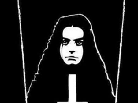 വിദ്യാര്‍ത്ഥികളുടെ ആത്മഹത്യ; കണ്ടെത്തിയത് മരണത്തിലേക്ക് നയിക്കുന്ന മൂന്ന് ഗ്രൂപ്പുകള്‍; പരാതികളുടെ എണ്ണം കൂടുന്നു; അന്വേഷണം സംസ്ഥാനവ്യാപകമായി; അറസ്റ്റിനും സാധ്യത