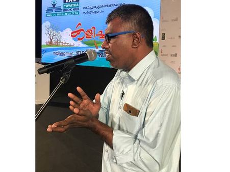 കുട്ടികളുടെ മനം കവർന്ന് ജലീൽ പരപ്പനങ്ങാടിയുടെ കളിച്ചങ്ങാടം: ഷാര്‍ജ പുസ്തകോത്സവത്തില്‍ പുതിയ ചരിത്രം