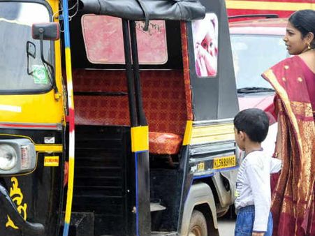 നവംബര്‍ 18 മുതല്‍ സംസ്ഥാനത്ത് ഓട്ടോ-ടാക്‌സി പണിമുടക്ക്; സമ്മര്‍ദ്ദ തന്ത്രവുമായി തൊഴിലാളികള്‍