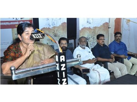 അവകാശങ്ങള്‍ അടുക്കളയുടെ മൂലയില്‍ തള്ളില്ലെന്ന് സ്ത്രീകള്‍ പ്രഖ്യാപിക്കണമെന്ന് മേഴ്സിക്കുട്ടിയമ്മ