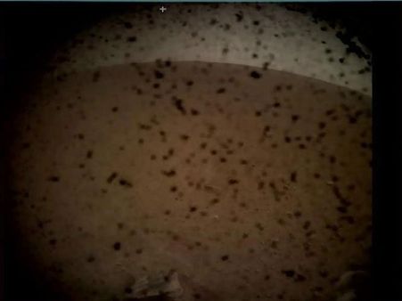 ചരിത്രം കുറിച്ച് നാസ... ഇൻസൈറ്റ് ചൊവ്വയിൽ ഇറങ്ങി!!