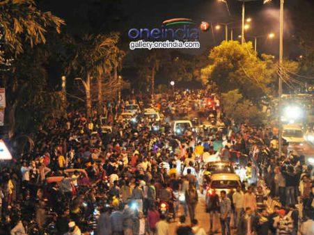 ബ്രിഗേഡ് റോഡിലും എംജി റോഡിലും പുതുവത്സര ആഘോഷം വേണ്ട... ബാംഗ്ലൂരിൽ ആഘോഷപരിപാടികൾ നിരോധിക്കണം!!