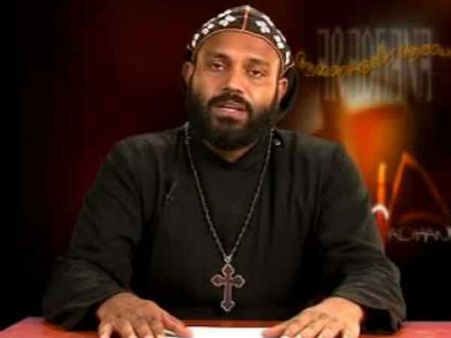 ആരോഗ്യ നില മോശം: തോമസ് പോള്‍ റമ്പാനെ അറസ്റ്റ് ചെയ്ത് നീക്കി, ആശുപത്രിയില്‍ പ്രവേശിപ്പിച്ചു!!