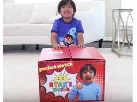 ഏറ്റവും കൂടുതൽ പ്രതിഫലം വാങ്ങുന്ന യൂ ട്യൂബ് താരം ഈ ഏഴുവയസുകാരൻ; വാർഷിക വരുമാനം 154. 84 കോടി